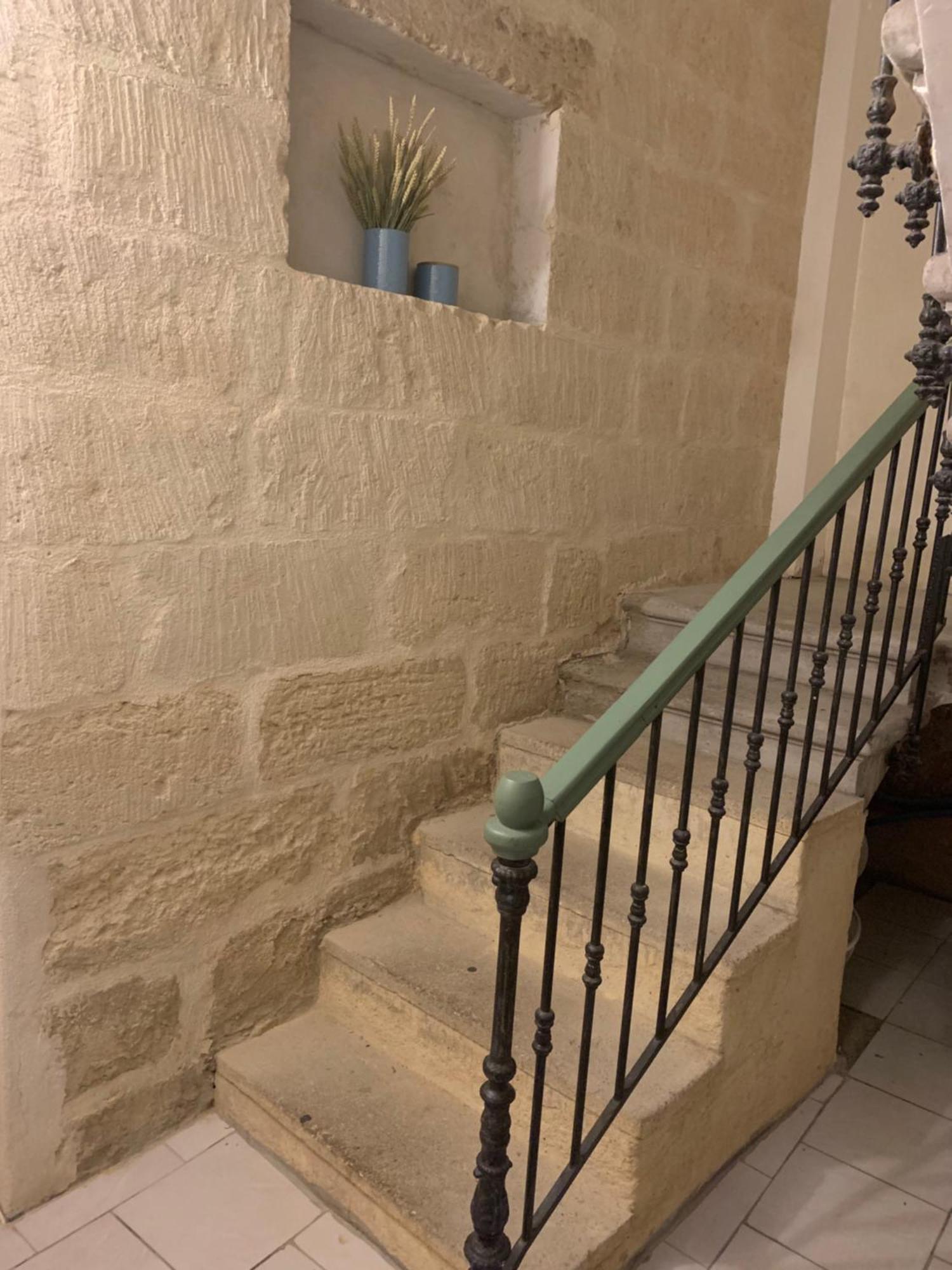 La Casita - Studio Confort Et Design - Emplacement Parfait - Uzes, Pont Du Gard Luaran gambar
