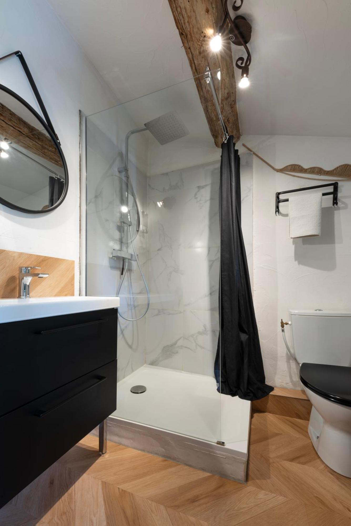 La Casita - Studio Confort Et Design - Emplacement Parfait - Uzes, Pont Du Gard Luaran gambar