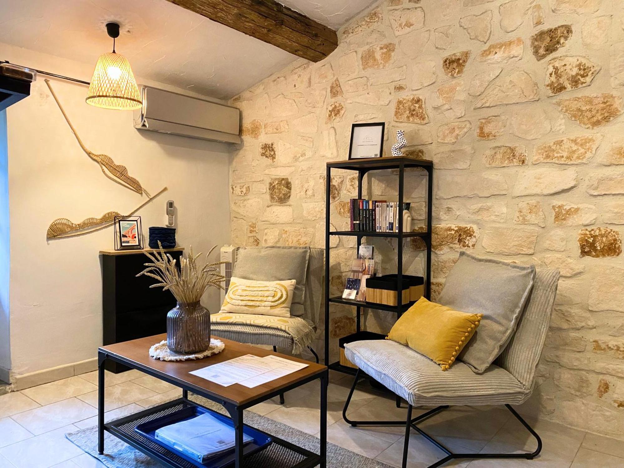 La Casita - Studio Confort Et Design - Emplacement Parfait - Uzes, Pont Du Gard Luaran gambar