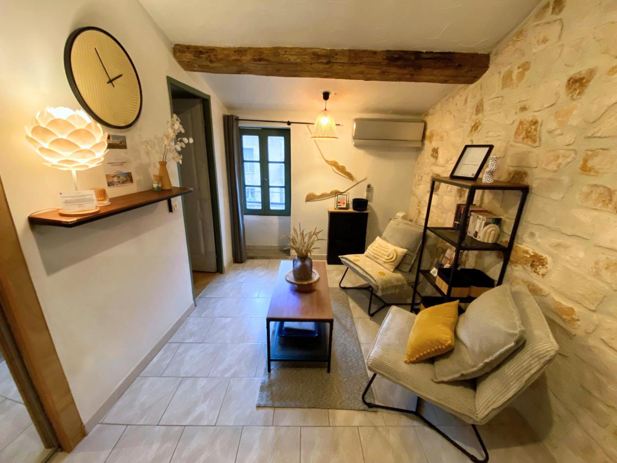 La Casita - Studio Confort Et Design - Emplacement Parfait - Uzes, Pont Du Gard Luaran gambar